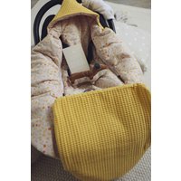 Einschlagdecke Waffelmuster senfgelb/Sommerwiese altrosa Einschlagdecke Waffelmuster senfgelb/Sommerwiese altrosa