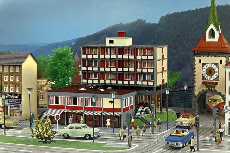 Faller B-928 Modernes Bankgebäude H0 1:87 109928 Modelleisenbahn Faller B-928 Modernes Bankgebäude H0 1:87 109928 Modelleisenbahn