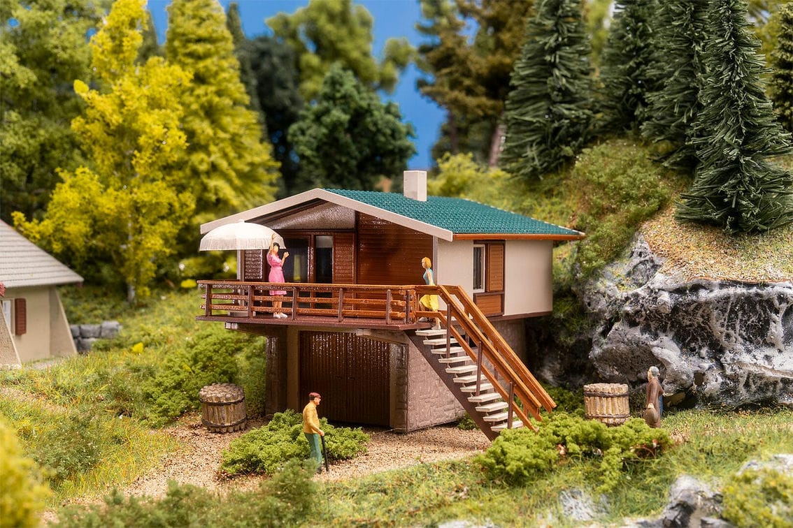 Faller Ferienhaus USA H0 1:87 134102 Modelleisenbahn Haus Faller Ferienhaus USA H0 1:87 134102 Modelleisenbahn Haus