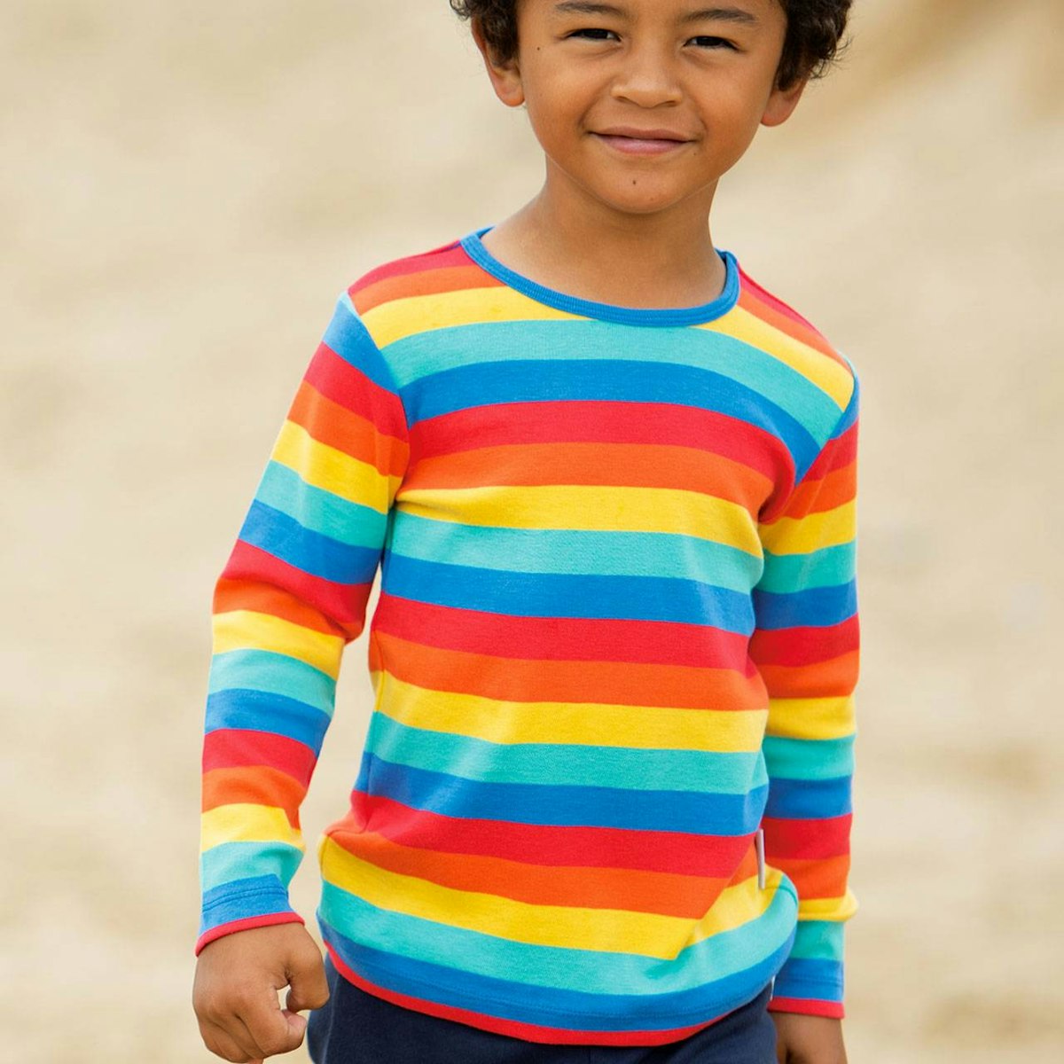 Griffiges Shirt langarm Regenbogen-Design 128/134