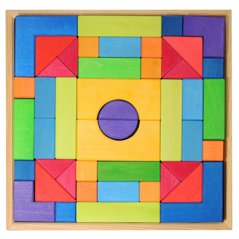 Großer Grundbaukasten 2 mit 46 Bauklötzen und Holzrahmen (44,5x44,5 cm)