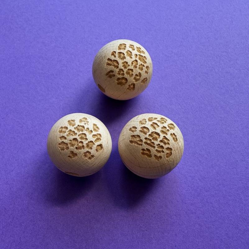 Holzperle graviert Leo 20mm Holzperle graviert Leo 20mm