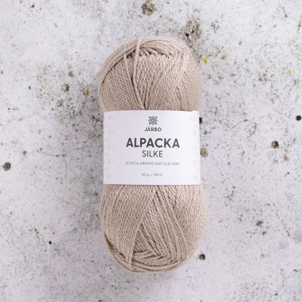Järbo Alpaka-Seidengarn 505 Beige Klit von Svarta Fåret
