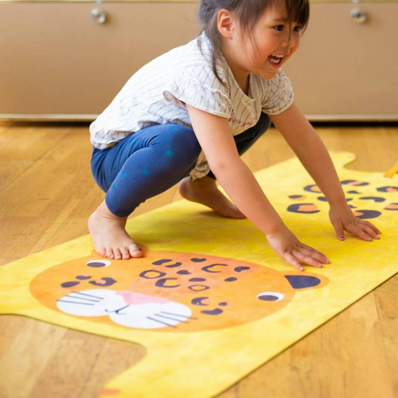 Kinder Yogamatte Luka der Leopard, 155 x 60 cm