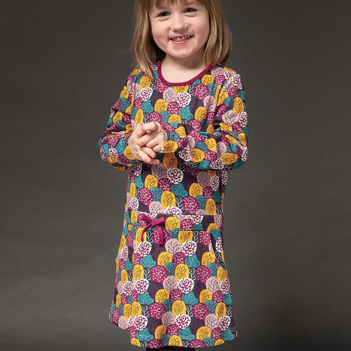 Kleid langarm Bäume in Herbstönen 86/92