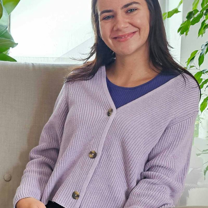 Kurze Damen Strickjacke flieder melange M
