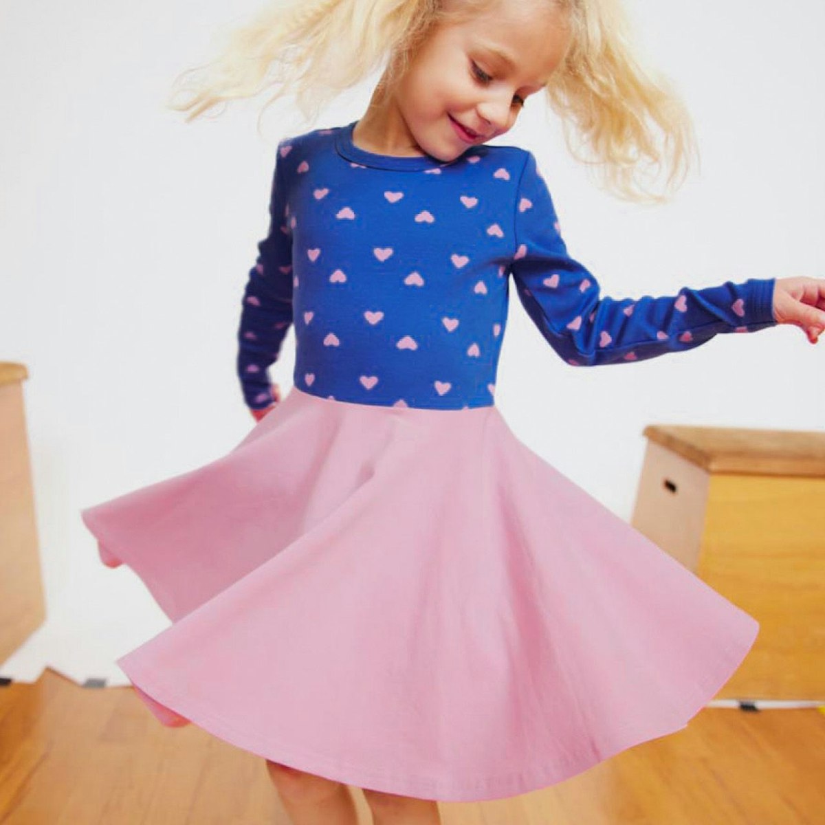 Langarm Flatterkleid Herzen lila 98
