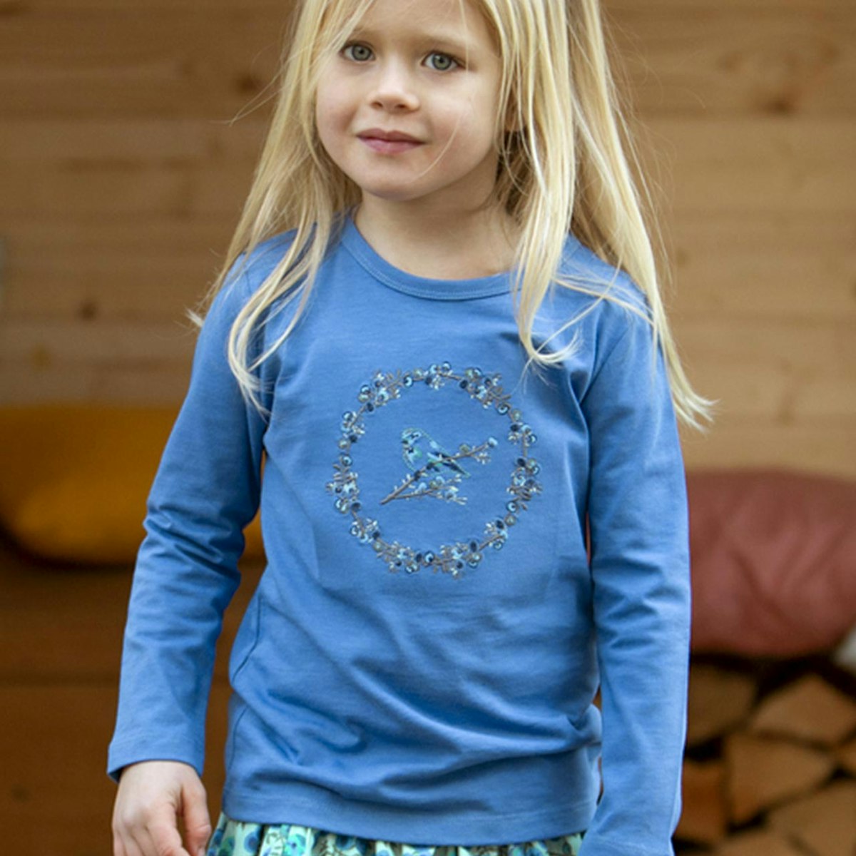 Langarmshirt mit Vogel Stickerei blau 86/92