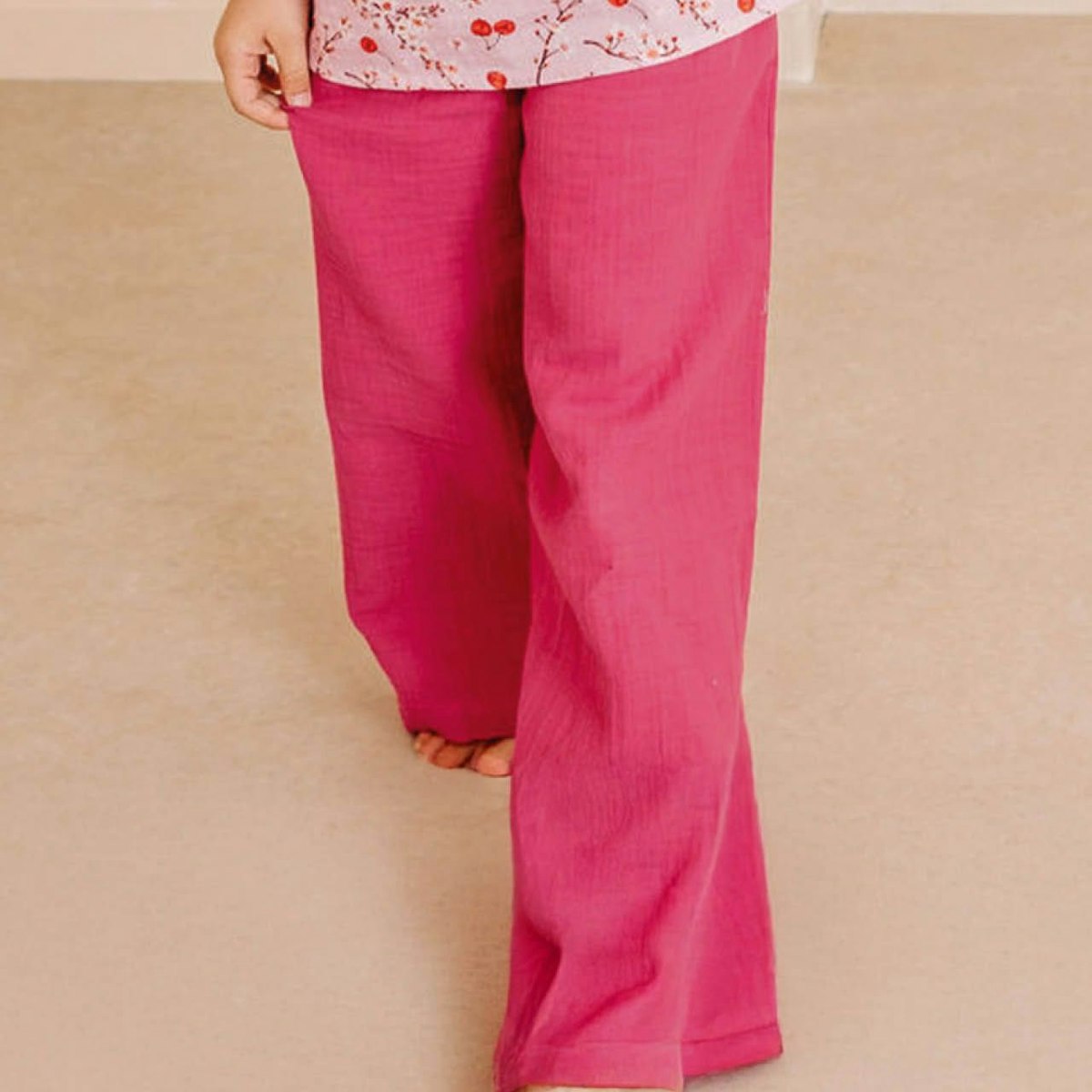 Leichte Musselin Hose pink 140