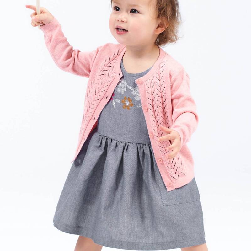 Leichtes Chambre Kleid jeansblau Blumen gestickt 110/116 Leichtes Chambre Kleid jeansblau Blumen gestickt 110/116