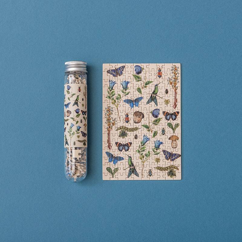 Londji - Puzzle Micro Biodiversity 150 Teile / rot oder blau Londji - Puzzle Micro Biodiversity 150 Teile / rot oder blau