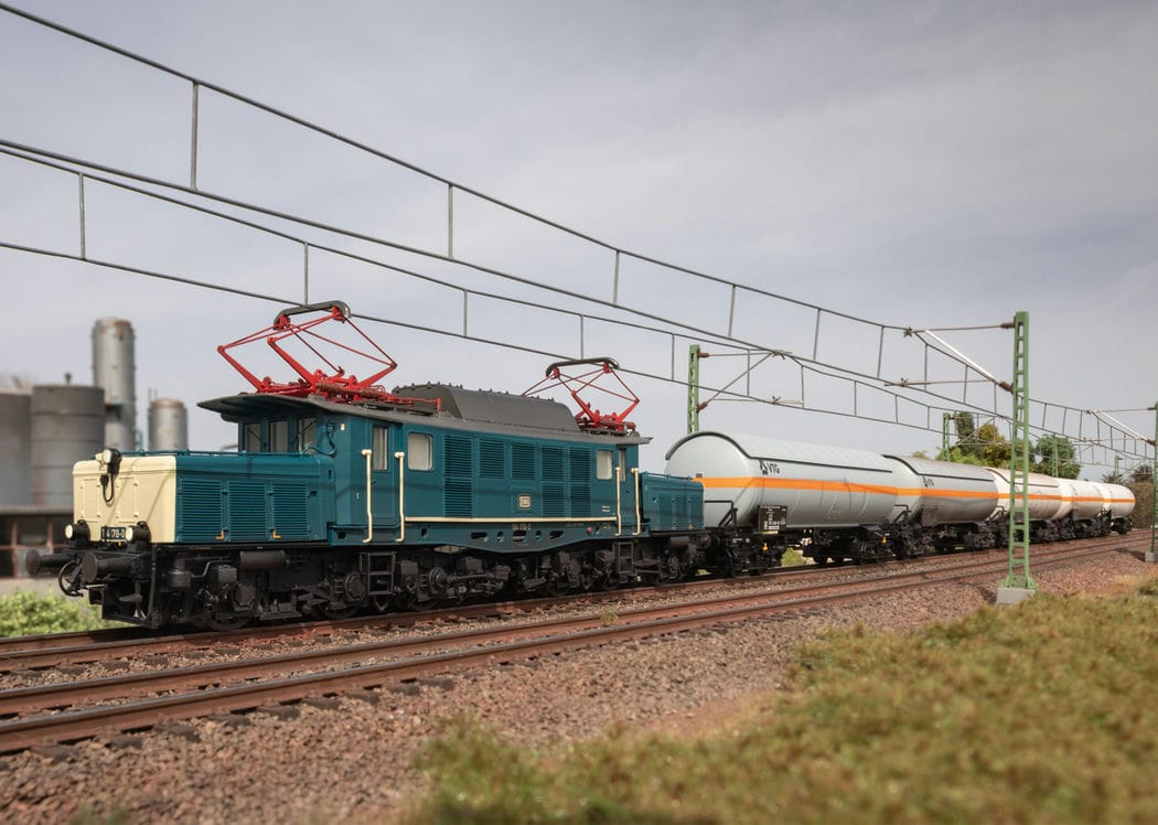 Märklin Kesselwagen Güterzug DB Epoche IV H0 Modelleisenbahn