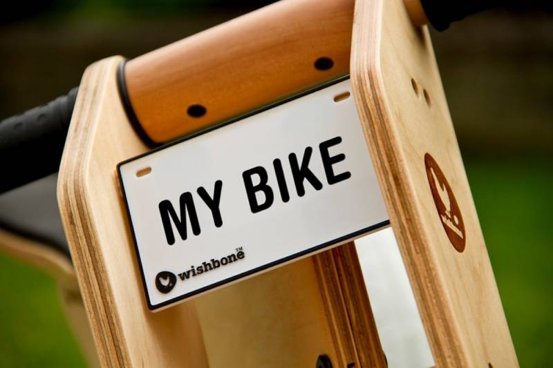 Namens- & Nummernschild für Wishbone Bikes Namens- & Nummernschild für Wishbone Bikes