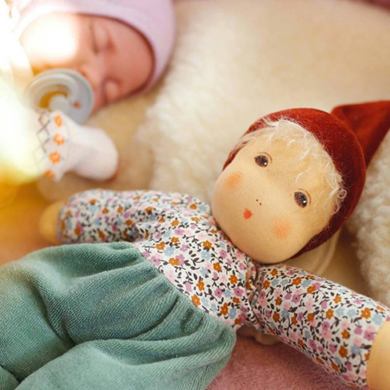 Nanchen Waldkind Puppe – salbei