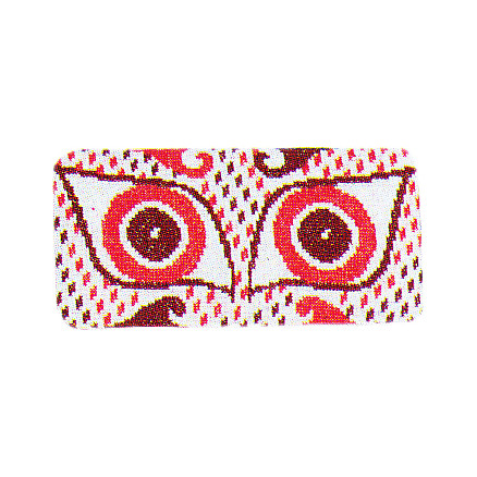 Königinnen-Stickerei Stickereiset - Athene Brillenetui rot 10 x 17 cm - Design von Königin Margrethe II von Haandarbejdets Fremme