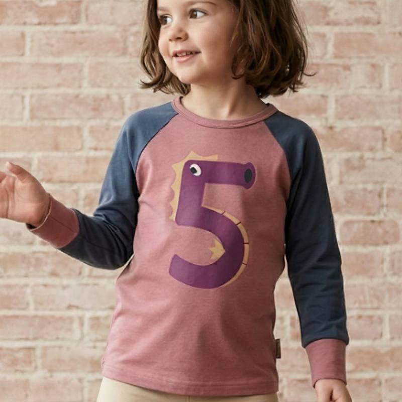 Raglanshirt langarm 5 Jahre Seepferdchen 110/116 Raglanshirt langarm 5 Jahre Seepferdchen 110/116