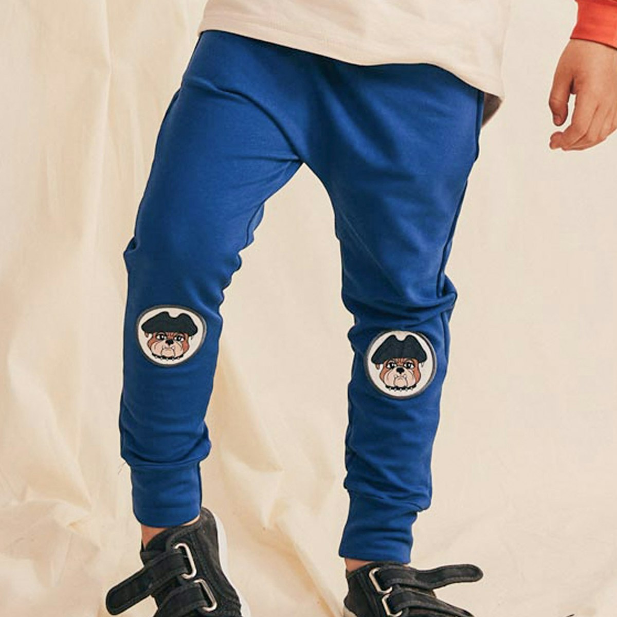 Robuste Jogginghose Hunde Aufnäher kobalt 86/92