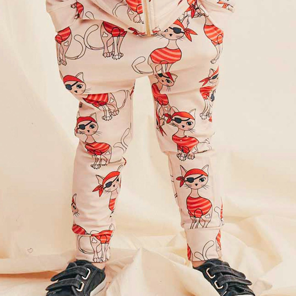 Robuste Jogginghose Katzen beige 74/80
