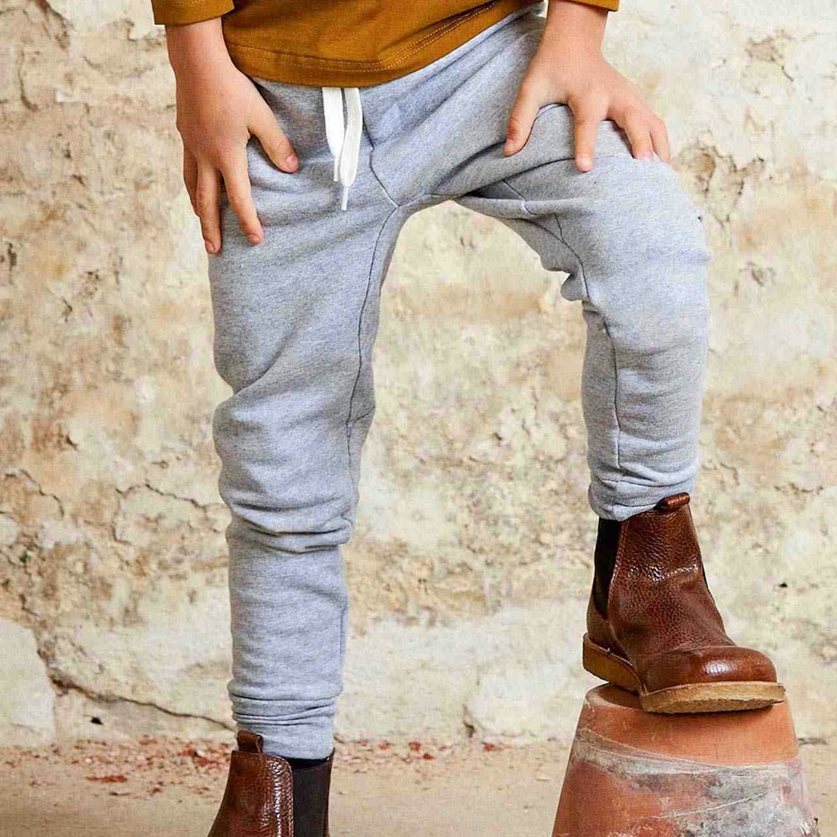Robuste Sweat Jogginghose hellgrau meliert 68