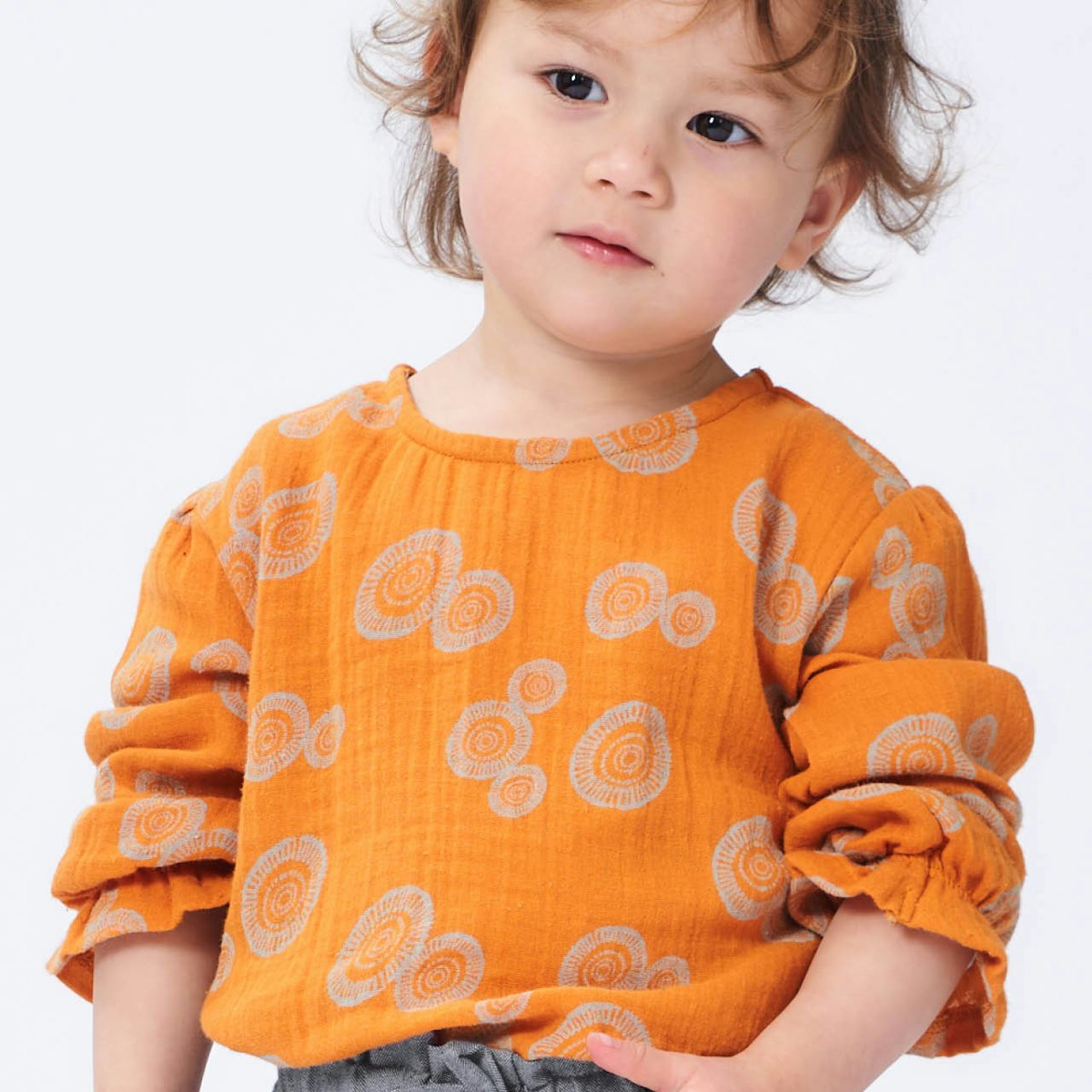 Rüschen Musselin Langarmshirt Kreise rost-orange 122
