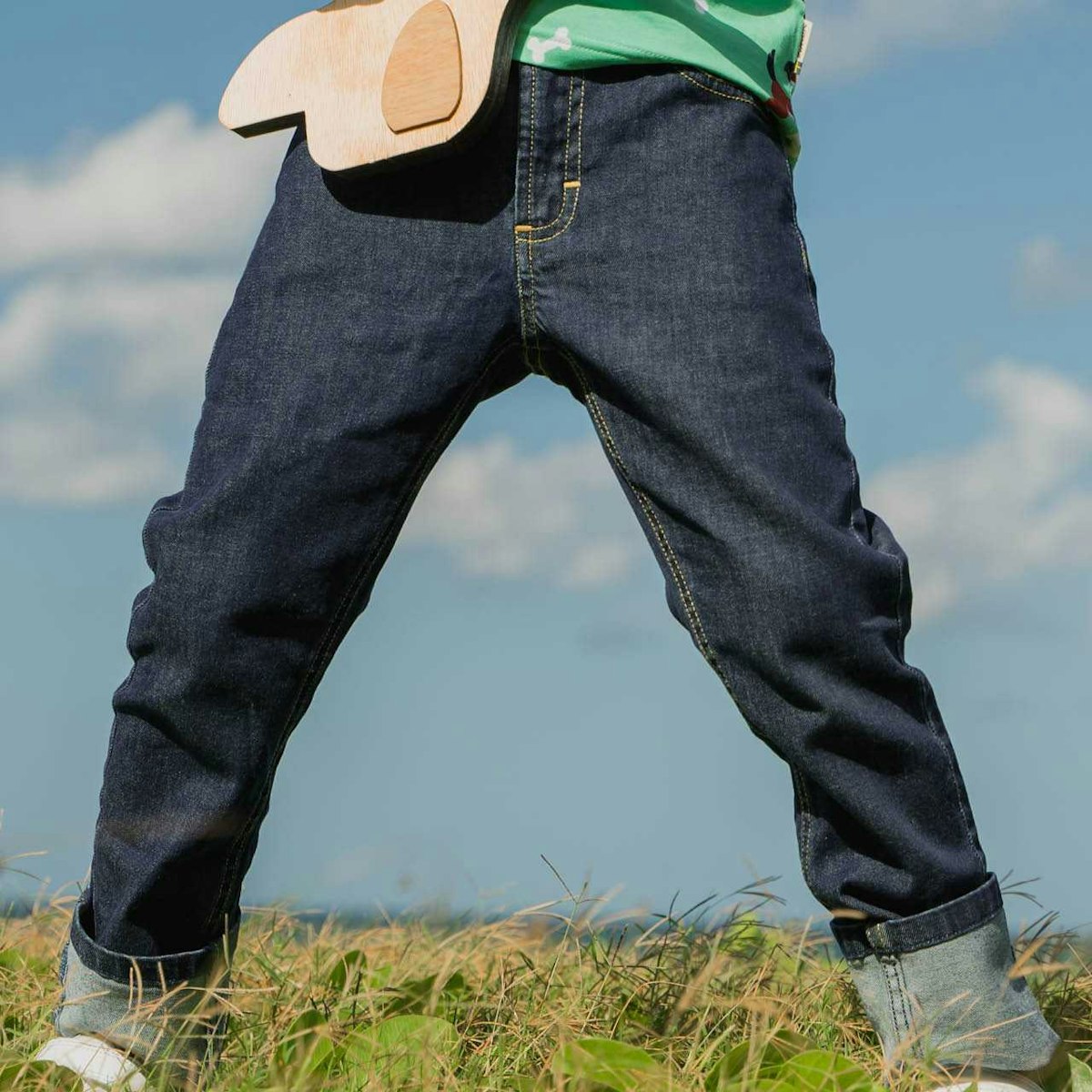 Schmale Jeans dunkle Waschung 98/104