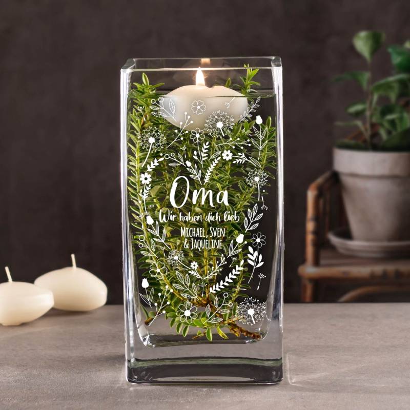 Vase mit Gravur - Blumenherz für Oma von Monsterzeug