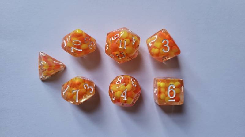 Set aus 7 W�rfeln (w4-w10/100) | Perlenfeuer - W�rfelset