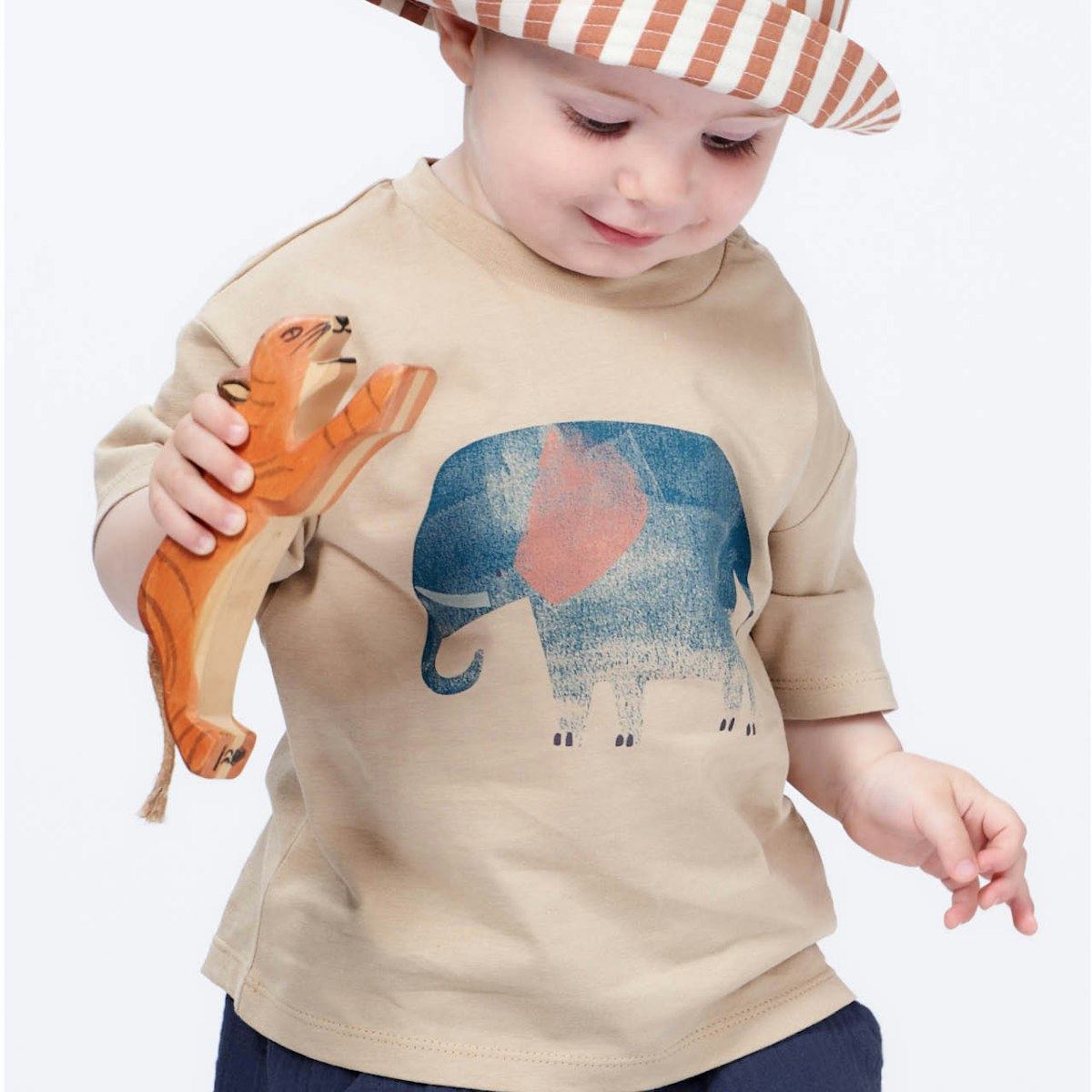 Shirt kurzarm Elefant beige 74