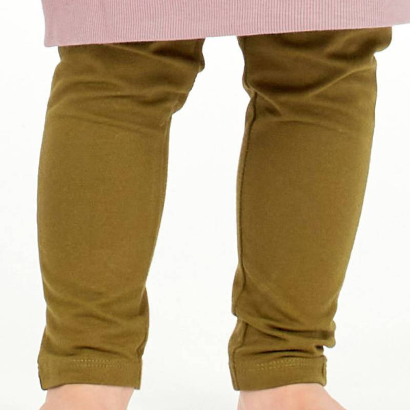 Softe Uni Leggings olivgrün 134/140
