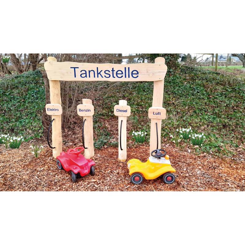 Spielelement Tankstelle Robinie Spielelement Tankstelle Robinie