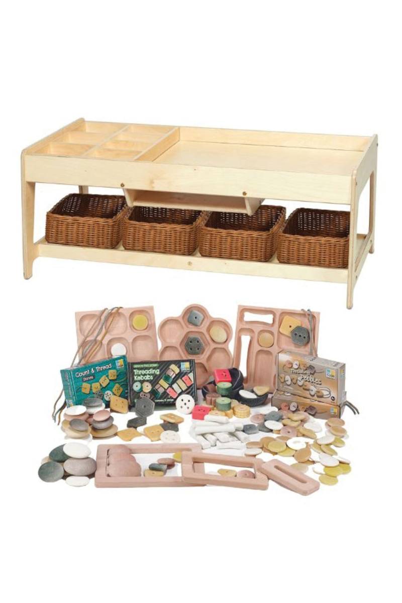 Spieltisch für Forscher und 4 Körbe + PT1146 Teile-Set Spieltisch für Forscher und 4 Körbe + PT1146 Teile-Set