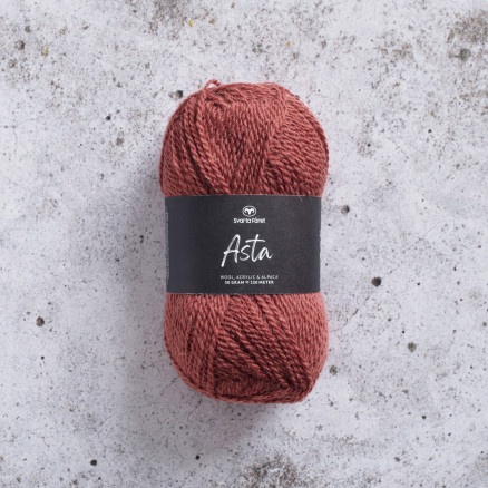 Svarta Fåret Asta 84 Burnt Amber von Svarta Fåret