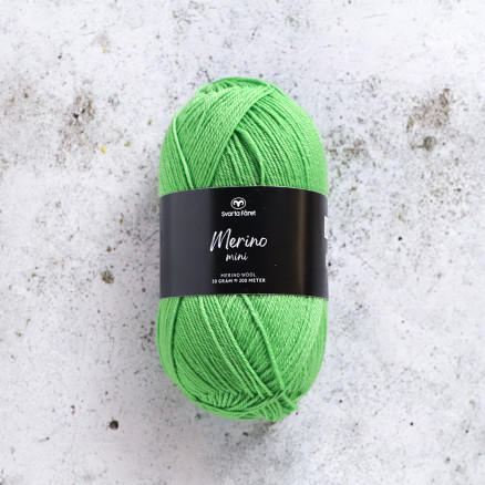 Svarta Fåret Merino-Mini-Garn 113 Grüner Sittich von Svarta Fåret