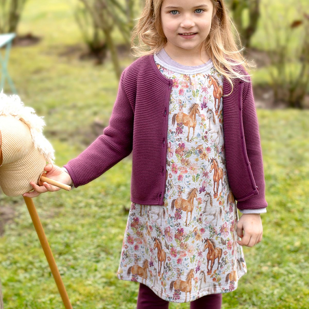 Sweatkleid Pferde Alloverprint grau 146/152