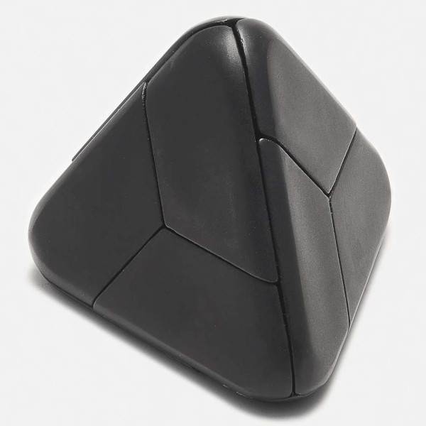 The Tetra Puzzle (Vapor Black)