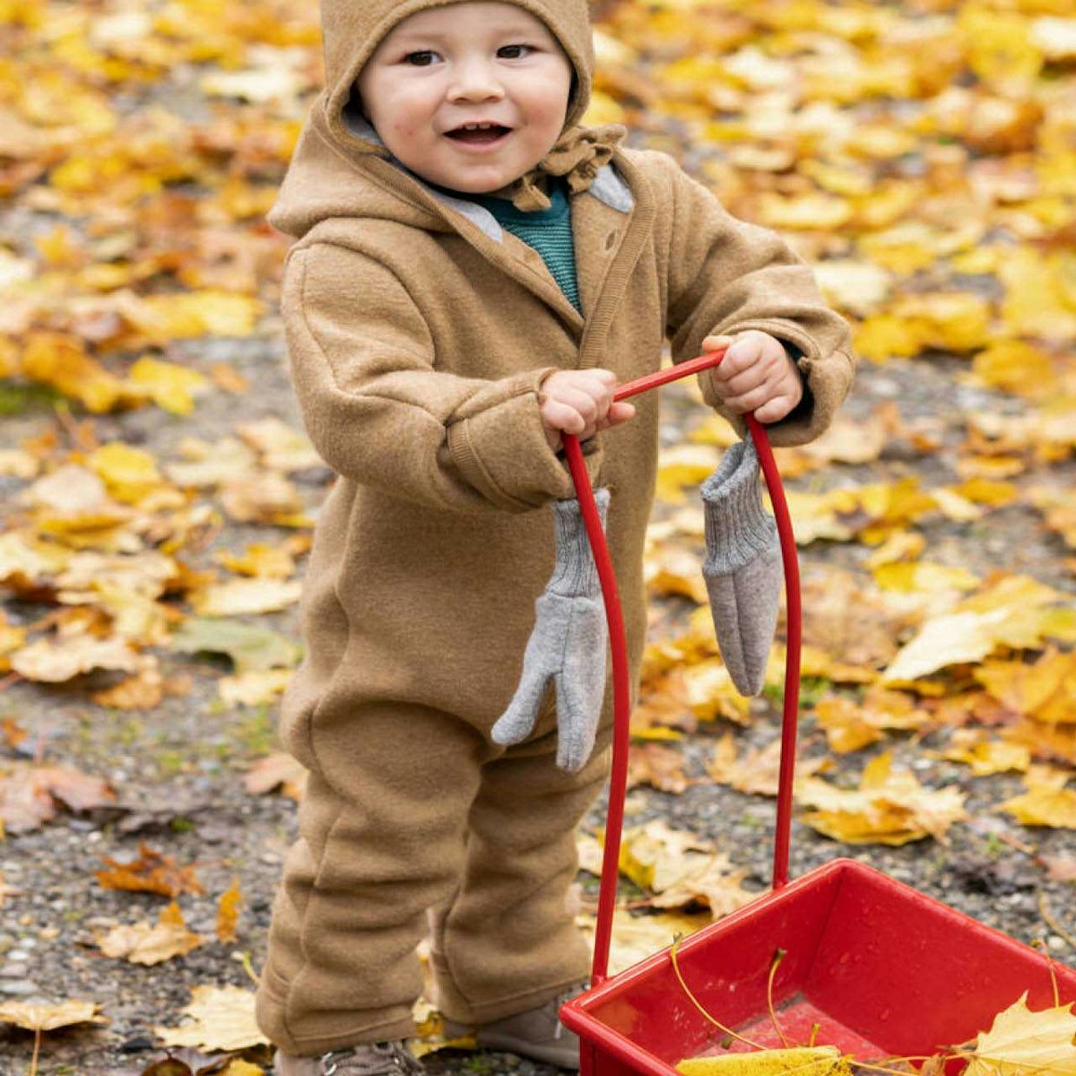 Walkoverall mit Knöpfen atmungsaktiv karamell-braun 50/56 Walkoverall mit Knöpfen atmungsaktiv karamell-braun 50/56