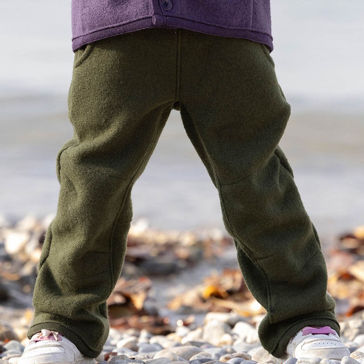 Warme Walkhose Wolle oliv 122/128