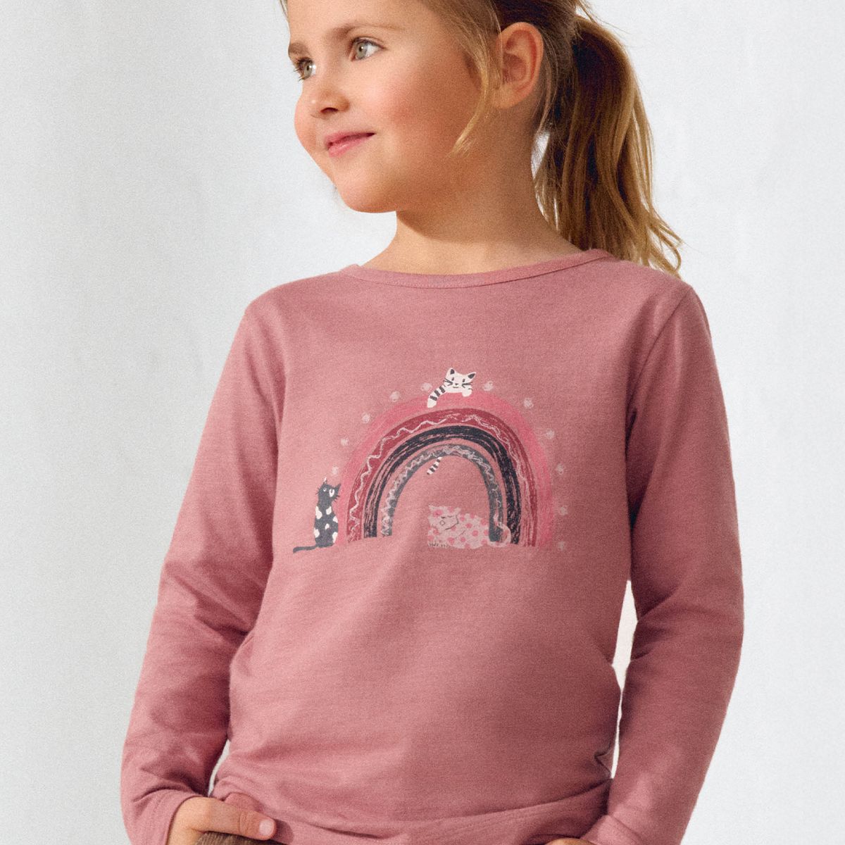 Weiches Langarmshirt Regenbogen altrosa 98/104