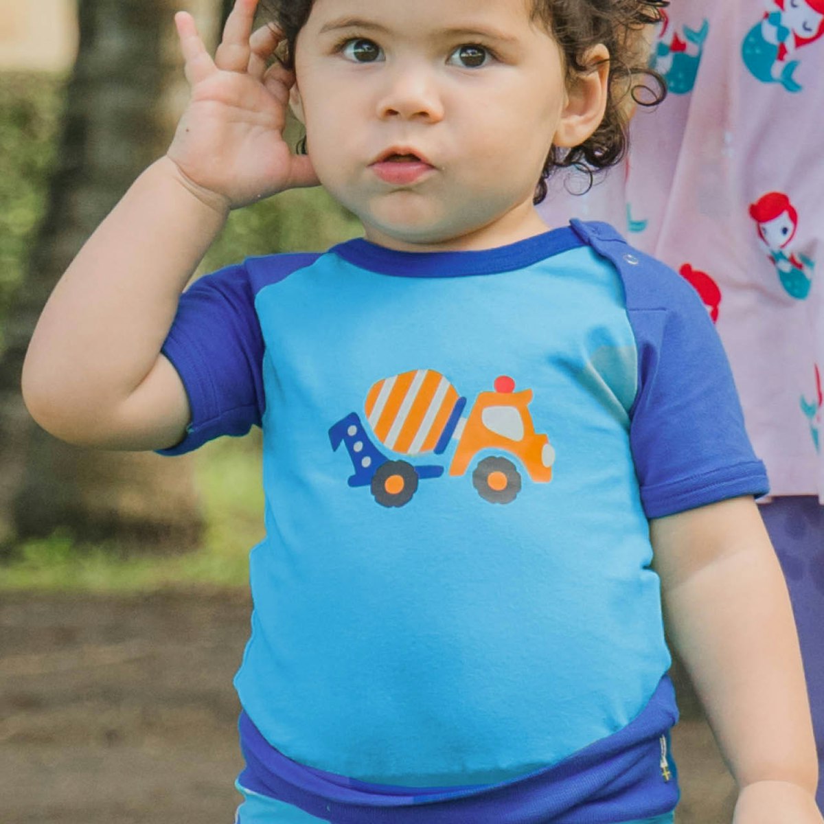 Weiches Raglan T-Shirt Betonmischer blau 98/104