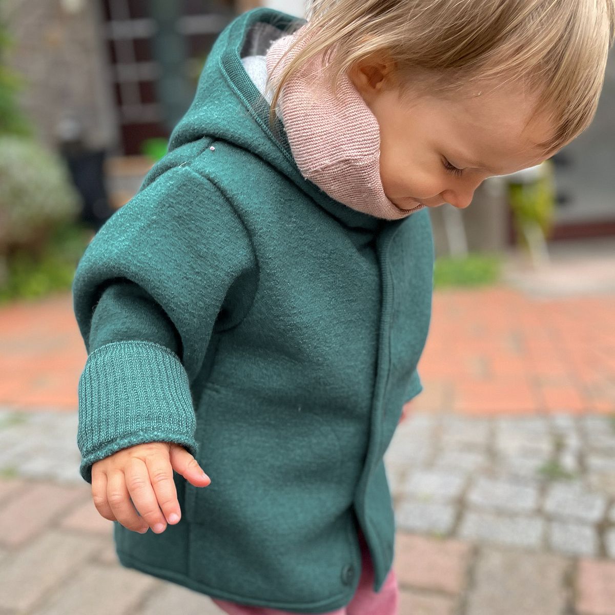 Wollwalkjacke mit Knöpfen und Kapuze Eukalyptus 86/92