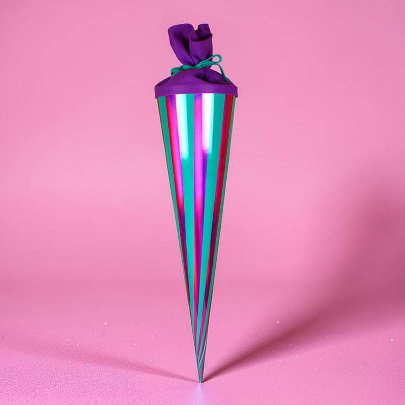 ava&yves - AVA Schultüte Stripes türkis/violett mit Holofolie silber und Filzverschluss in Violett 70cm ava&yves - AVA Schultüte Stripes türkis/violett mit Holofolie silber und Filzverschluss in Violett 70cm