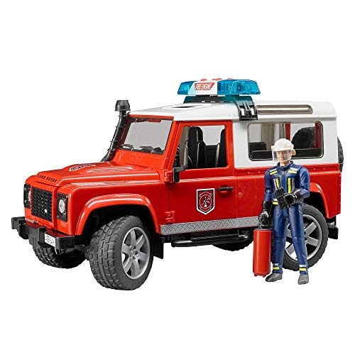 bruder 02596 - Land Rover Defender Station Wagon Feuerwehr-Einsatzfahrzeug, Feuerwehrmann, Feuerlöscher, Light & Sound Modul - 1:16 Löschfahrzeug Notruf bworld Auto Spielzeugfigur von bruder
