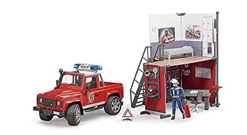 bruder 62701 - bworld Feuerwehrstation mit Land Rover Devender, Feuerwehrmann, Light & Sound Modul - 1:16 Einsatzfahrzeug, Feuerwehrauto, Notruf, Einsatzzentrale, Rettungsfahrzeug, Figur bruder 62701 - bworld Feuerwehrstation mit Land Rover Devender, Feuerwehrmann, Light & Sound Modul - 1:16 Einsatzfahrzeug, Feuerwehrauto, Notruf, Einsatzzentrale, Rettungsfahrzeug, Figur von bruder