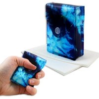 Knautschfreie Taschentuch-Box zum Wiederbefüllen Eiskristall-Design, inkl. Tüchern, Hochformat Knautschfreie Taschentuch-Box zum Wiederbefüllen Eiskristall-Design, inkl. Tüchern, Hochformat von culto GmbH