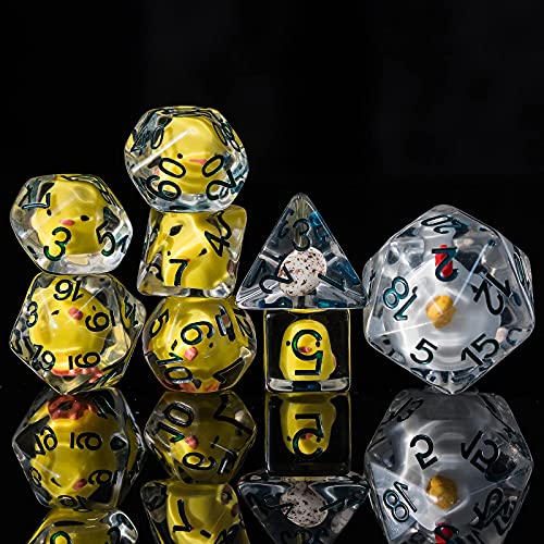 Cusdie Polyedrisches Würfel-Set mit 8 Würfeln, gefüllt mit Tieren, für Rollenspiele, Dungeons and Dragons, D&D-Würfel, Pfadfinder (8 gelbe Hühner) von cusdie