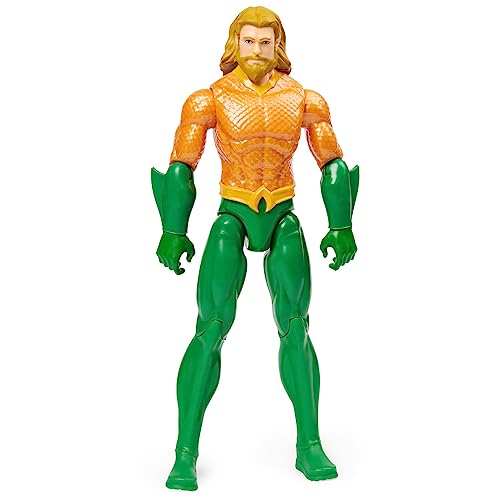 dc comics | Aquaman Aquaman 30cm | Figur im Maßstab 30cm mit original Dekoration, Umhang und 11 Gelenkpunkte - Spielzeug für Jungen und Mädchen ab 3 Jahren von DC Comics