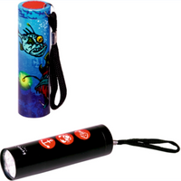 DIE SPIEGELBURG 16342 Kleine Taschenlampe Capt'n Sharky (mit 9 LEDs), sortiert von die spiegelburg