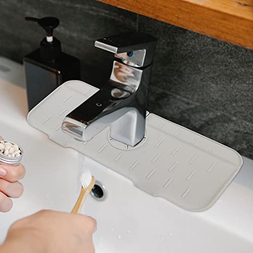 Silikon-Küchenarmatur Spritzschutz für Spüle, Arbeitsplatte, Wohnmobil, Badezimmer, Bauernhaus – rutschfest, hitzebeständig, wiederverwendbar, lebensmittelechtes Silikon Silikon-Küchenarmatur Spritzschutz für Spüle, Arbeitsplatte, Wohnmobil, Badezimmer, Bauernhaus – rutschfest, hitzebeständig, wiederverwendbar, lebensmittelechtes Silikon von getuse