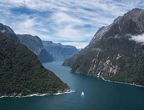 HANSEPUZZLE 22448 - Geirangerfjord Puzzle 1000 Teile | Natur Puzzle mit hochwertiger Puzzle Aufbewahrung: Kartonbox und Wieder verschließbarem Beutel | Puzzle-Maße: 60 x 46 cm von hansepuzzle
