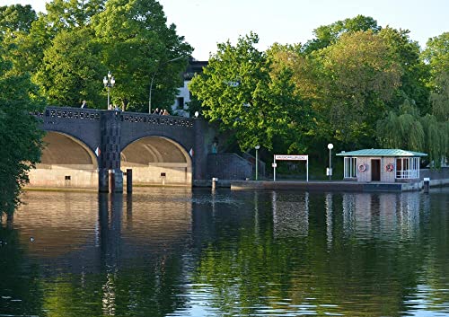 hansepuzzle 17610 - Alster Puzzle 130 Teile | Orte Puzzle mit hochwertiger Puzzle Aufbewahrung: Kartonbox und wiederverschließbarem Beutel | Puzzle-Maße: 28,7 x 20 cm hansepuzzle 17610 - Alster Puzzle 130 Teile | Orte Puzzle mit hochwertiger Puzzle Aufbewahrung: Kartonbox und wiederverschließbarem Beutel | Puzzle-Maße: 28,7 x 20 cm von hansepuzzle